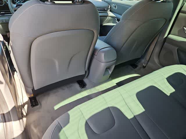 Thumbnail: 2024 Hyundai Elantra - 17