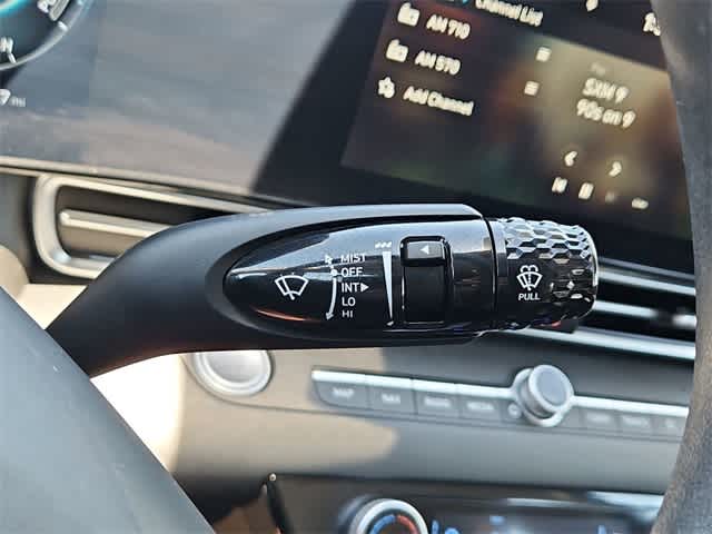 Thumbnail: 2024 Hyundai Elantra - 24