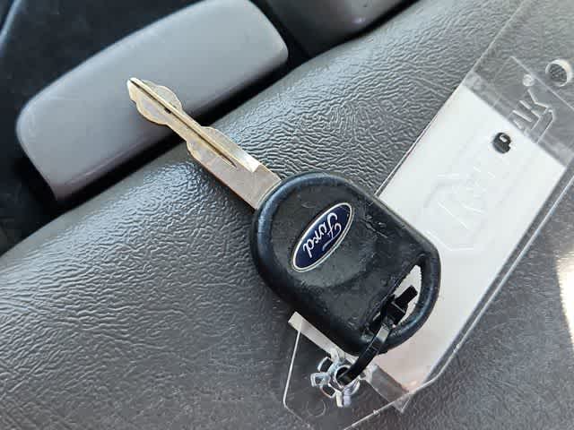 Thumbnail: 2004 Ford F-150 - 25