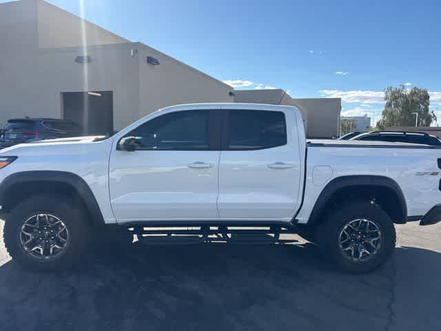 Thumbnail: 2024 Chevrolet Colorado - 4