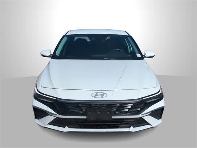 Thumbnail: 2024 Hyundai Elantra - 3