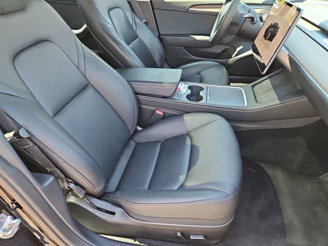 Thumbnail: 2023 Tesla Model 3 - 22