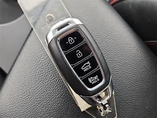 Thumbnail: 2022 Hyundai Elantra - 34