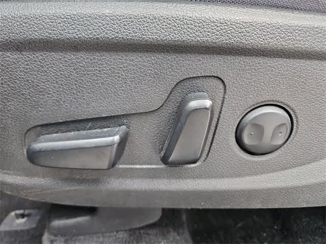 Thumbnail: 2023 Hyundai Santa Fe - 17