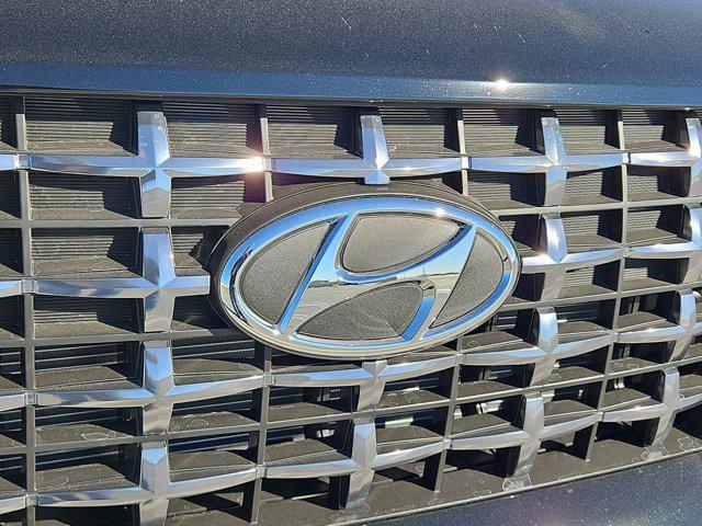 Thumbnail: 2026 Hyundai Venue - 11