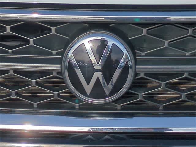 Thumbnail: 2022 Volkswagen Taos - 11