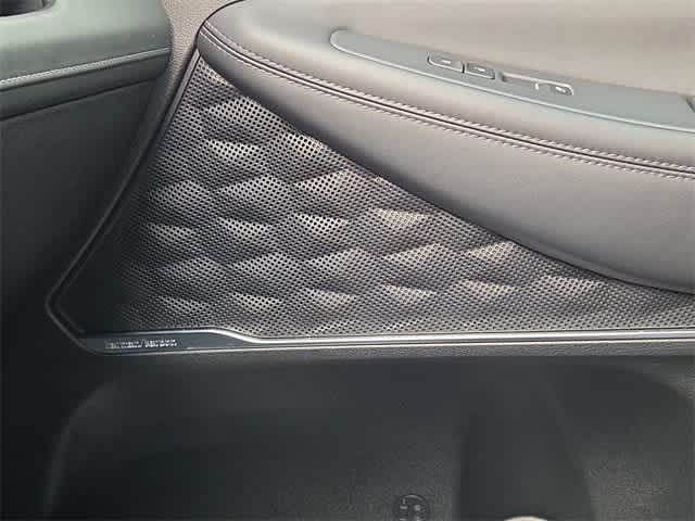 Thumbnail: 2023 Hyundai Santa Fe - 31