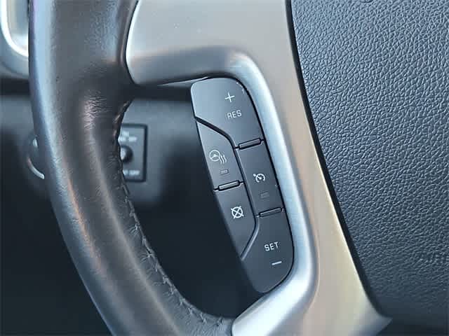 Thumbnail: 2017 GMC Acadia - 24