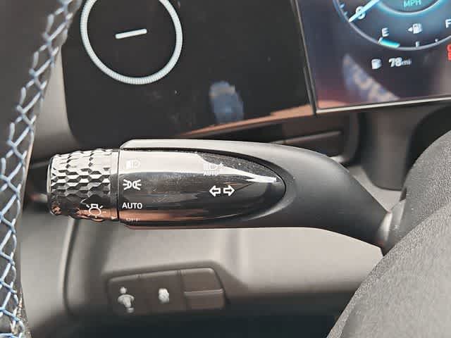 Thumbnail: 2025 Hyundai Elantra - 25