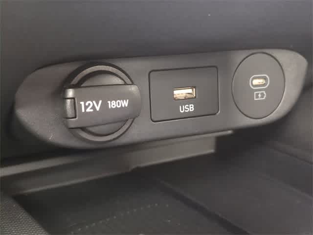 Thumbnail: 2025 Hyundai Elantra - 31