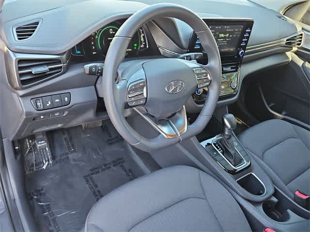 Thumbnail: 2020 Hyundai Ioniq - 10