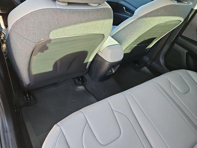 Thumbnail: 2026 Hyundai Elantra - 18