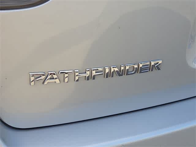 Thumbnail: 2013 Nissan Pathfinder - 13