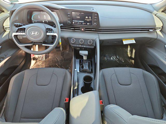 Thumbnail: 2026 Hyundai Elantra - 15