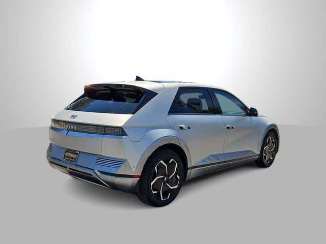 Thumbnail: 2023 Hyundai Ioniq 5 - 8