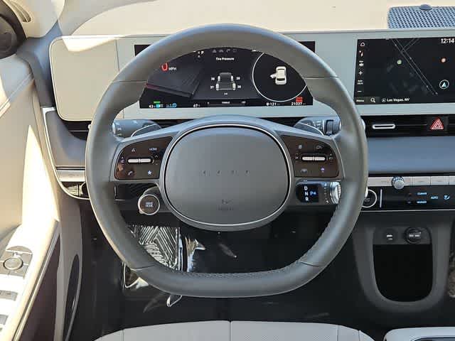 Thumbnail: 2023 Hyundai Ioniq 5 - 22