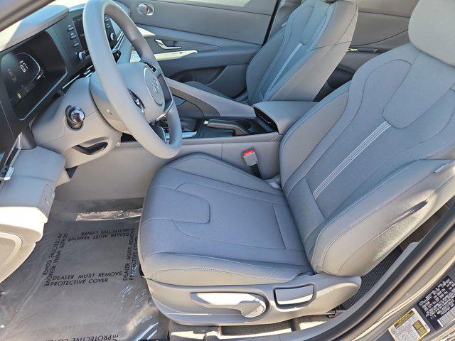 Thumbnail: 2026 Hyundai Elantra - 16