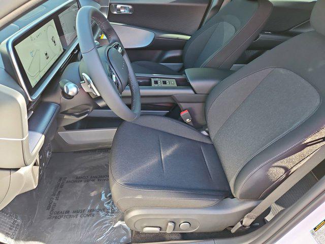 Thumbnail: 2025 Hyundai Ioniq 6 - 16