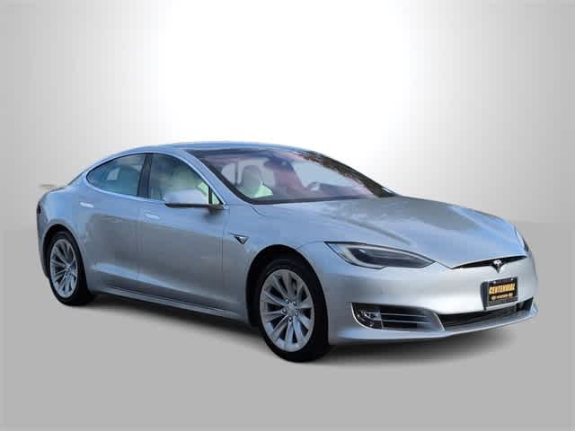 2017 Tesla Model S 90D photo 2