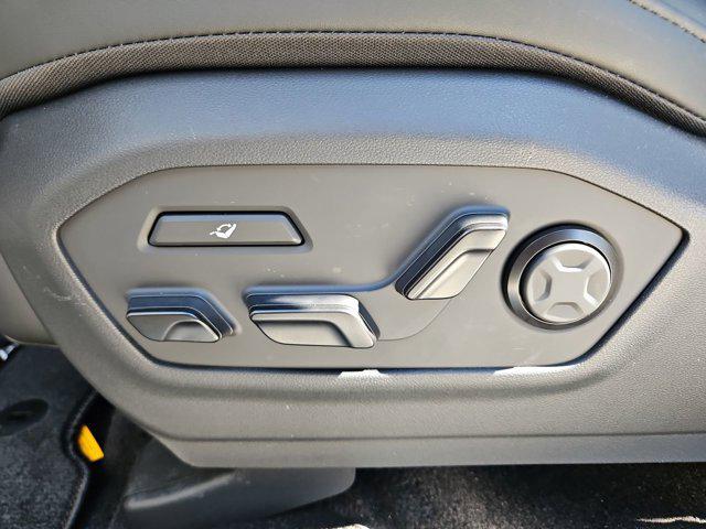 Thumbnail: 2026 Hyundai Santa Fe - 17