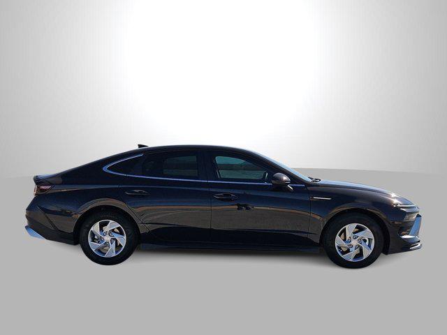 Thumbnail: 2026 Hyundai Sonata - 9