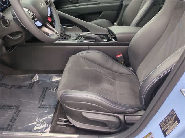 Thumbnail: 2025 Hyundai Elantra - 16