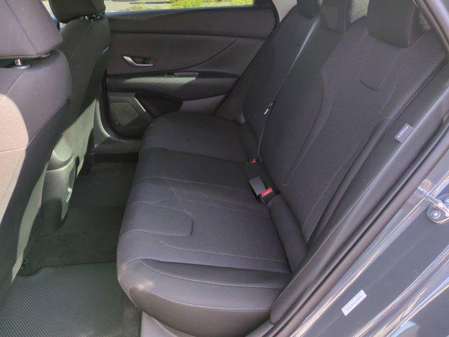 Thumbnail: 2026 Hyundai Elantra - 18