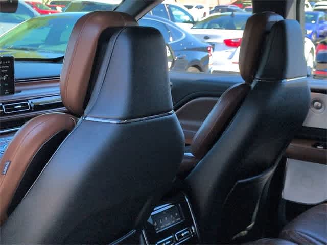 Thumbnail: 2022 Lincoln Aviator - 18