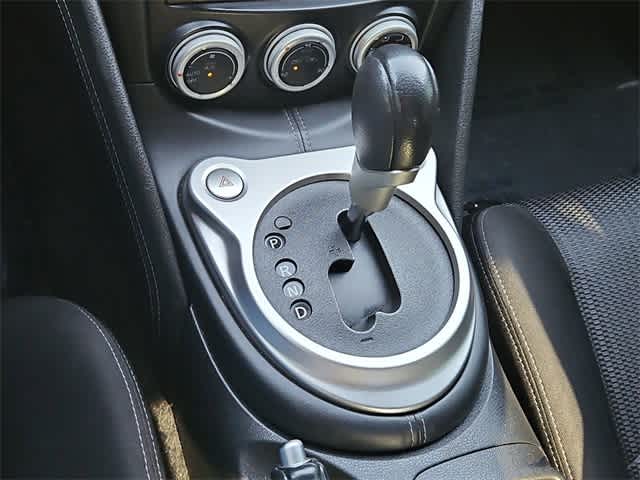 Thumbnail: 2019 Nissan Z - 25