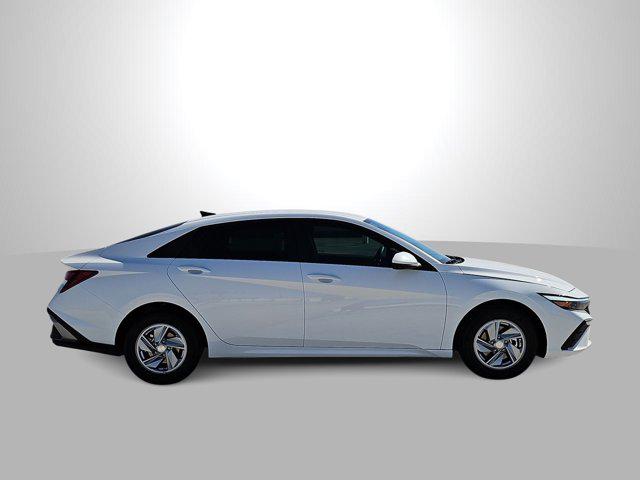 Thumbnail: 2026 Hyundai Elantra - 9