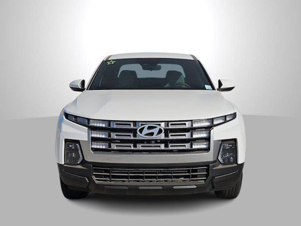 New 2025 Hyundai Santa Cruz SE AWD Truck Crew Cab