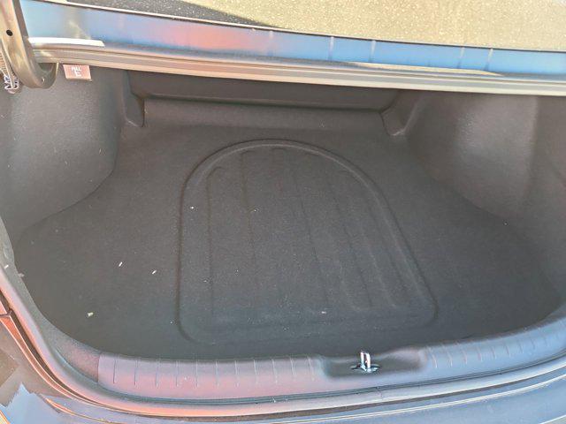 Thumbnail: 2025 Hyundai Elantra - 32