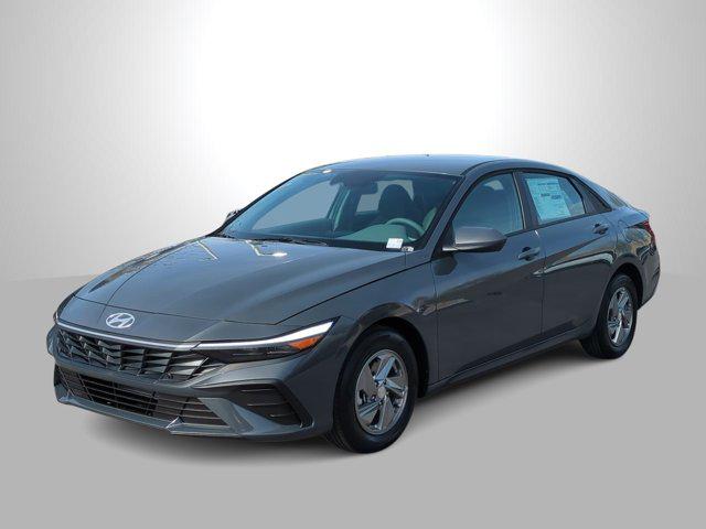 Thumbnail: 2026 Hyundai Elantra - 4