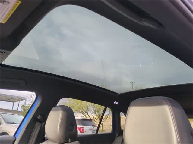 Thumbnail: 2022 Volkswagen ID.4 - 19