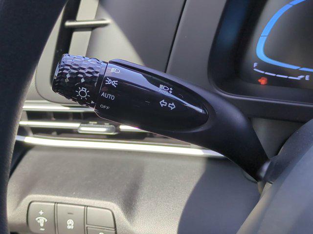 Thumbnail: 2026 Hyundai Elantra - 25