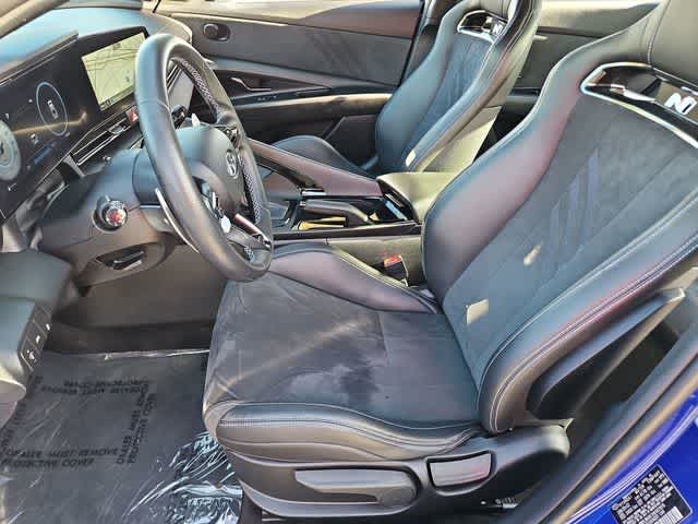 Thumbnail: 2022 Hyundai Elantra - 15