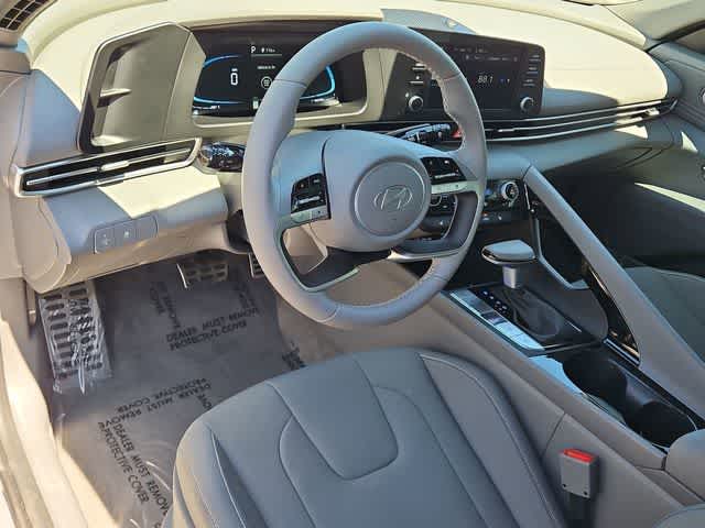 Thumbnail: 2026 Hyundai Elantra - 10