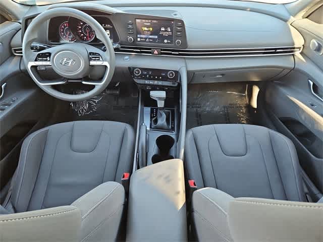 Thumbnail: 2023 Hyundai Elantra - 15