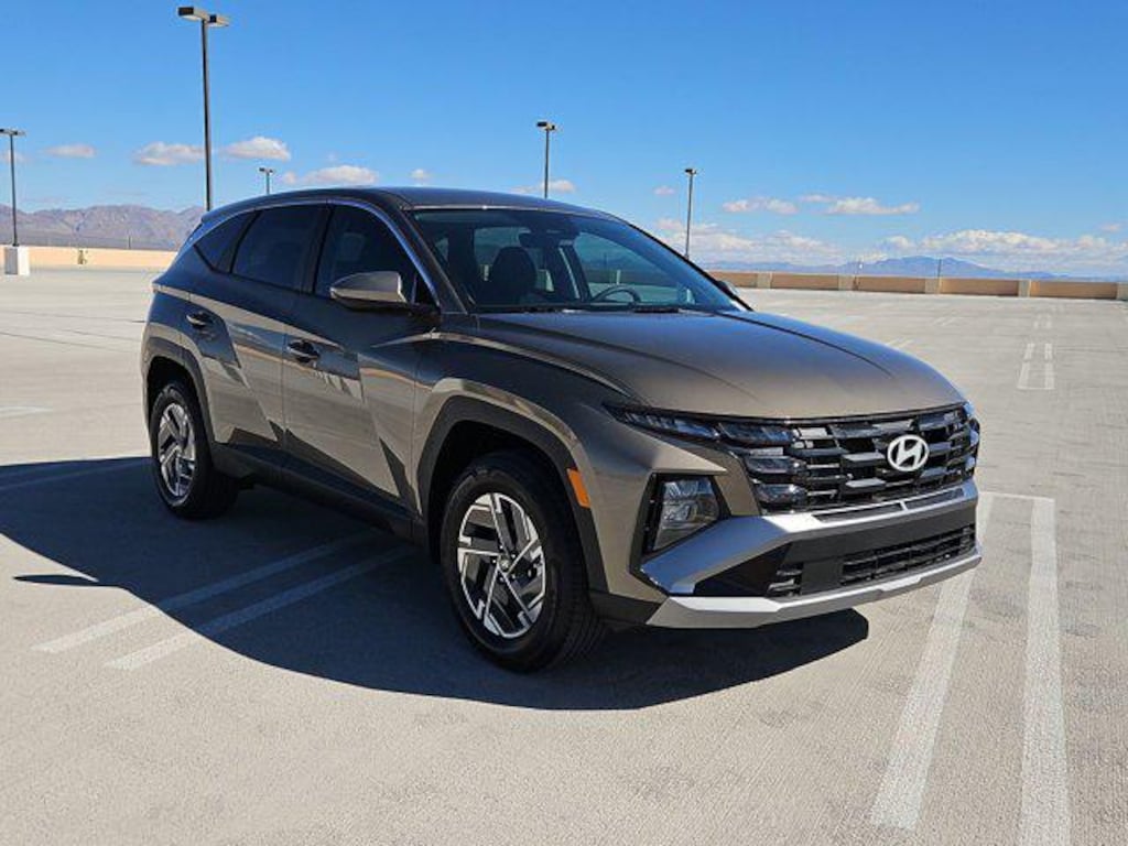 New 2026 Hyundai Tucson Hybrid Blue SUV