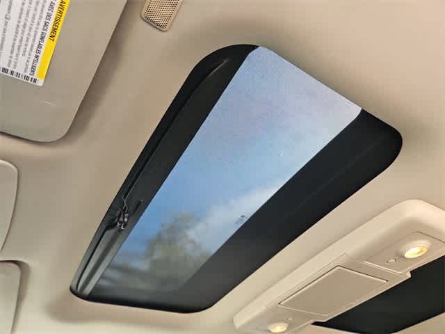 Thumbnail: 2015 GMC Acadia - 20