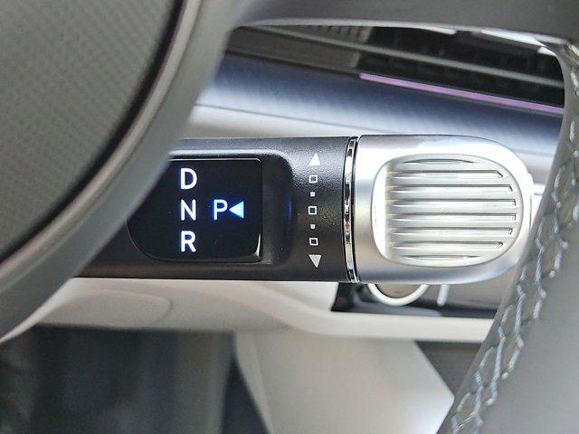 Thumbnail: 2025 Hyundai Ioniq 6 - 31