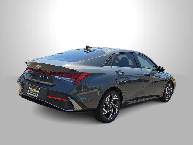 Thumbnail: 2025 Hyundai Elantra - 8