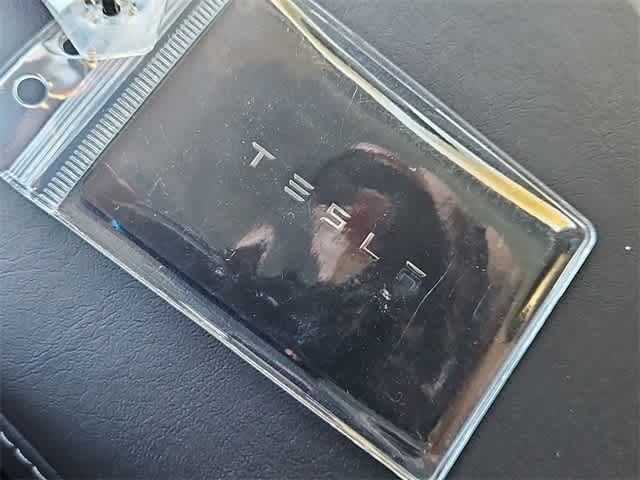 Thumbnail: 2018 Tesla Model 3 - 33