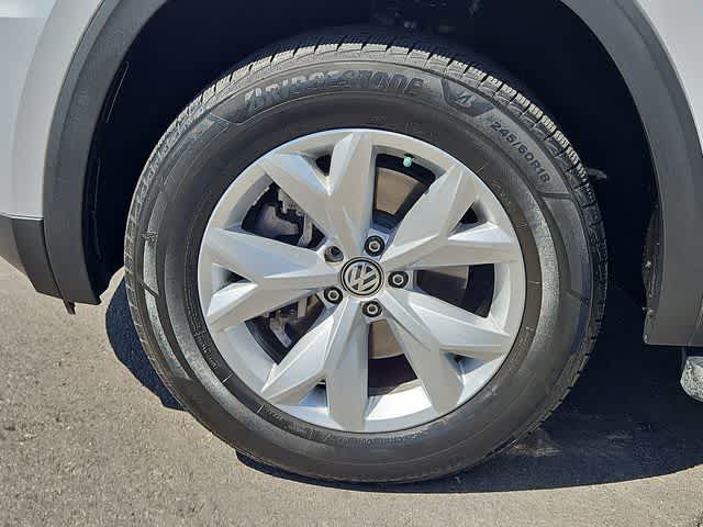 Thumbnail: 2018 Volkswagen Atlas - 14