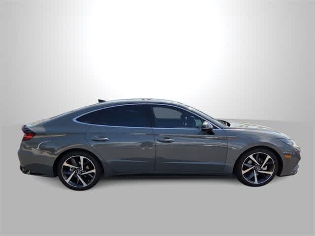 Thumbnail: 2022 Hyundai Sonata - 9