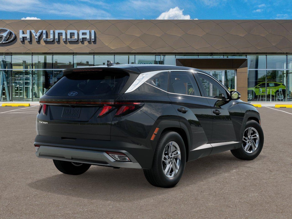 New 2026 Hyundai Tucson SE FWD SUV