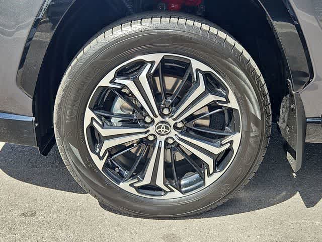 Thumbnail: 2025 Toyota RAV4 - 13