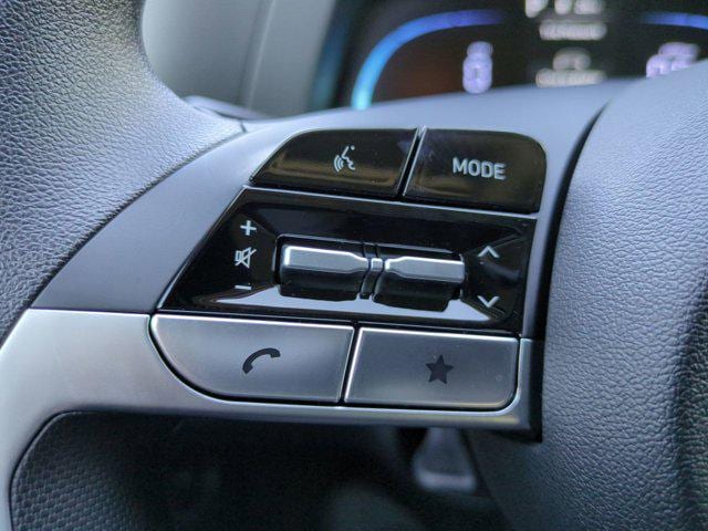 Thumbnail: 2026 Hyundai Elantra - 22