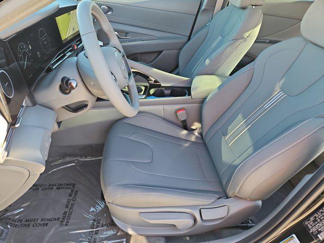 Thumbnail: 2025 Hyundai Elantra - 16