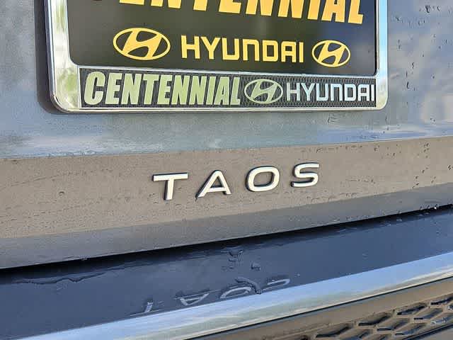 Thumbnail: 2022 Volkswagen Taos - 12